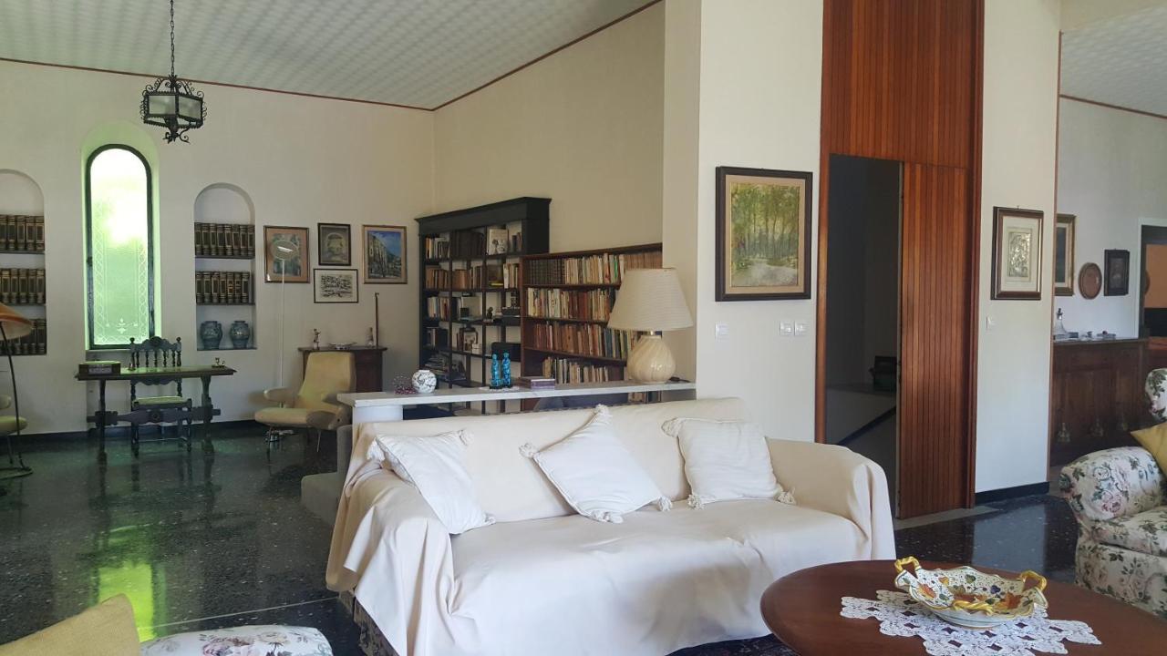 Villa Elena ปอร์โตเวเนเร ภายนอก รูปภาพ